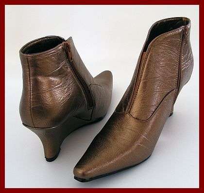 GORGEOUS SIZE 8 - BRONZE WEDGE HEEL ANKLE BOOTS BY TATAZI