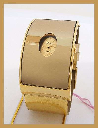 GORGEOUS GOLD DIVA  WATCH - VERY STYLISH