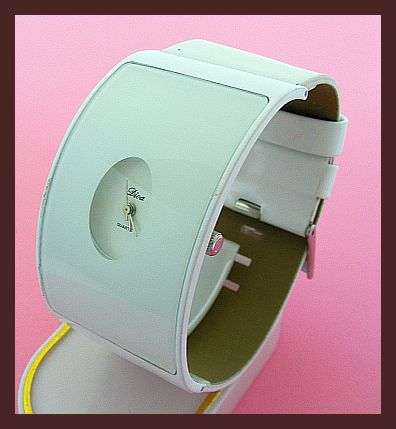 FABULOUS WHITE WIDE DIVA WATCH