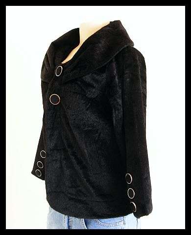 *R1* - SIZE: MEDIUM - 3/4 SLEEVE BLACK FAUX FUR JACKET