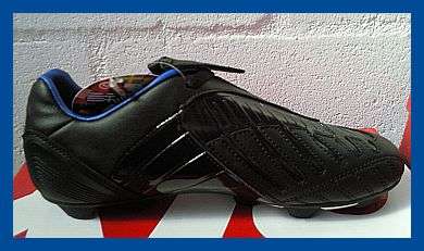 SIZE 8 - BLACK OLYMPIC "STRIKER BLADES" SOCCER BOOTS