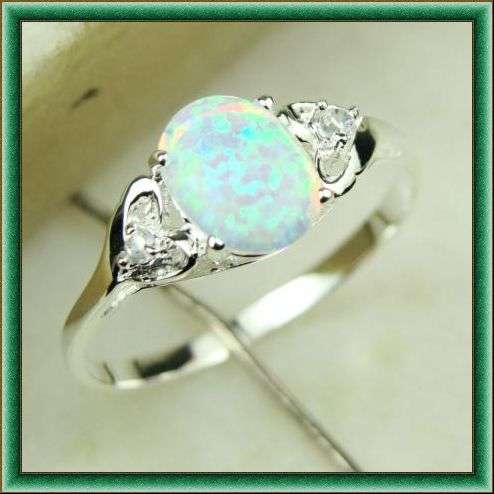 925 STERLING SILVER WHITE FIRE OPAL RING - SIZE: 8