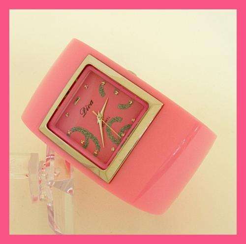 *R1* - STUNNING PINK RESIN BRACELET WATCH IN A GIFT BOX