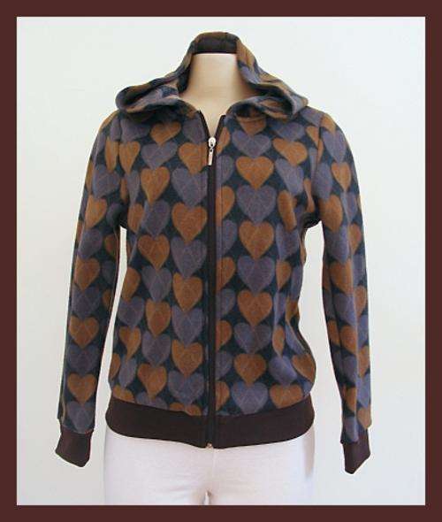 SIZE: MEDIUM - GREY HEART LIGHTWEIGHT FLEECE HOODIE FROM EDGE