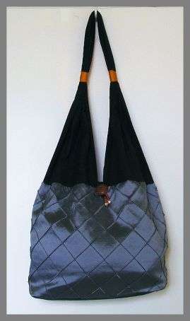 TRENDY SILVER HOBO BAG