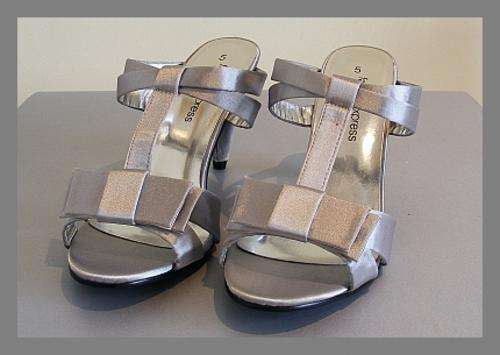 SIZE: 5 - PEWTER SANDALS FROM FASHION EXPRESS