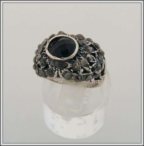 TIBETAN SILVER RING - SIZE: 7