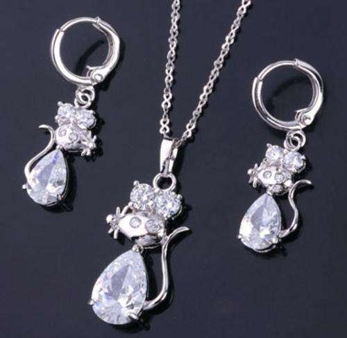 PLATINUM PLATED CZ - MOUSE PENDANT AND EARRINGS SET