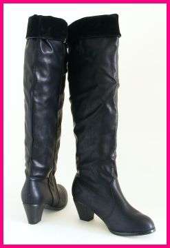 SIZE: 4 - BLACK FUR TRIMMED BOOTS