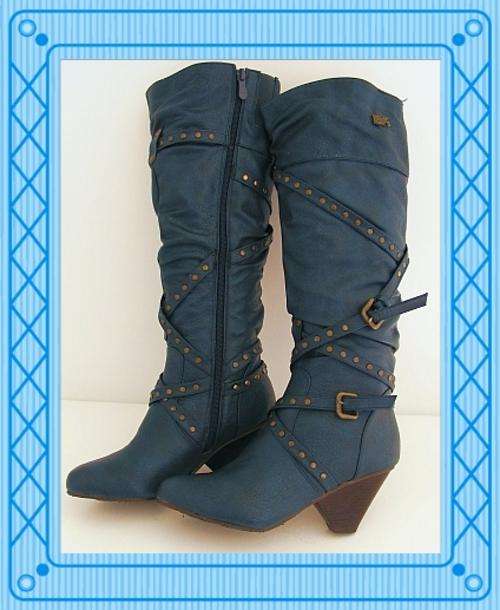 SIZE: 7 - GORGEOUS BLUE BOOTS - PERFECT WITH DENIM