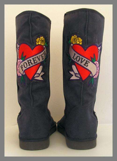 SIZE: 5 - GREY "LOVE FOREVER" FULLY FUR LINED BOOTS FROM ZOOM