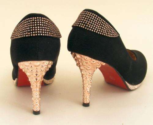 *~*SIZE: 5 - SEXY BLACK DIAMANTE STILETTOS*~*