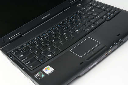 http://images.bidorbuy.co.za/user_images/569/993569_091026230459_Acer_d620.jpg