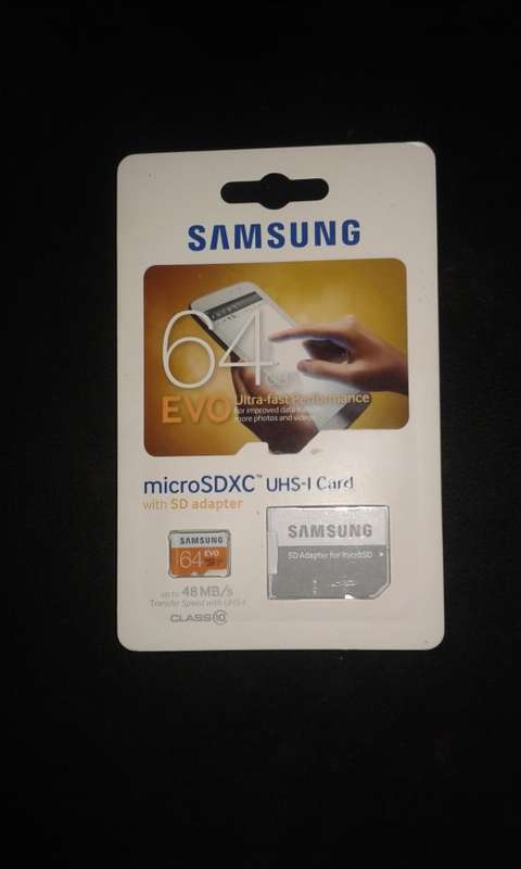 SAMSUNG 64GB EVO-ULTRA FAST PERFORMANCE MEMORY CARD