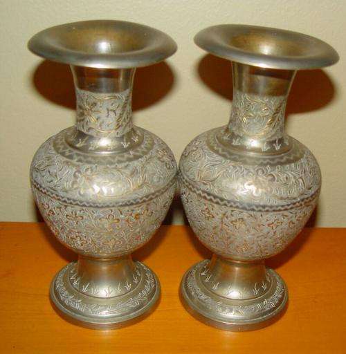 Two stunning vases