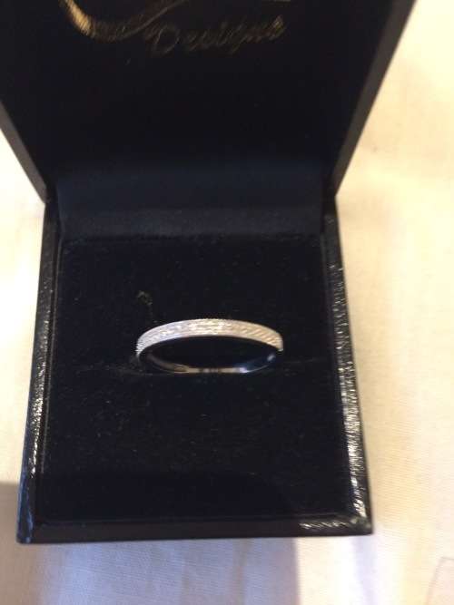 9ct White Gold Diamond Ring & Band - Total 60 Diamonds