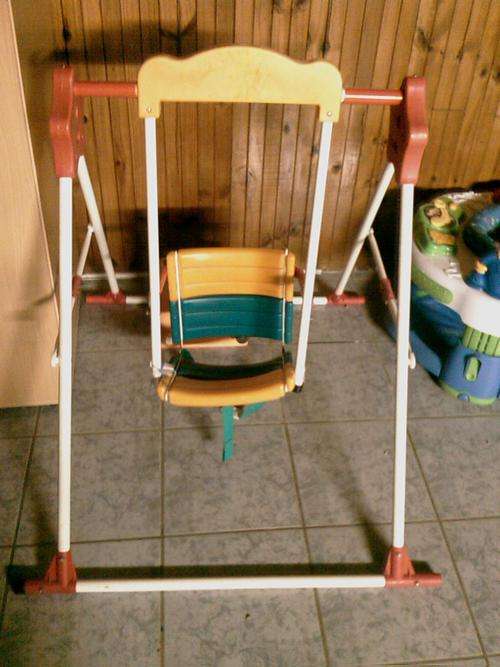 LOVELY BABY SWING