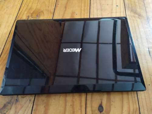 Mecer Xpression Laptop (No hard drive)