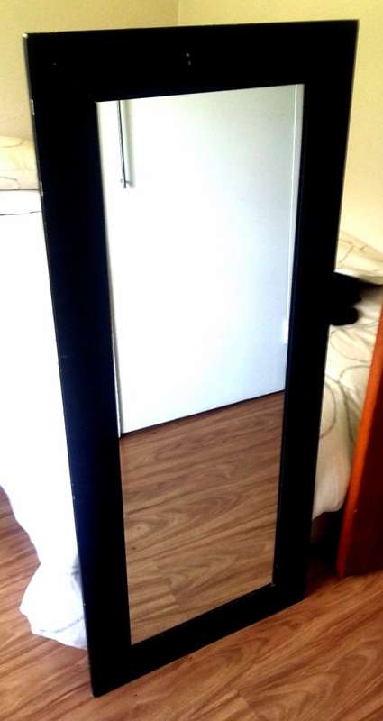 ** R1 CLEARANCE SALE ** FULL LENGTH MIRROR WITH WOOD FRAME