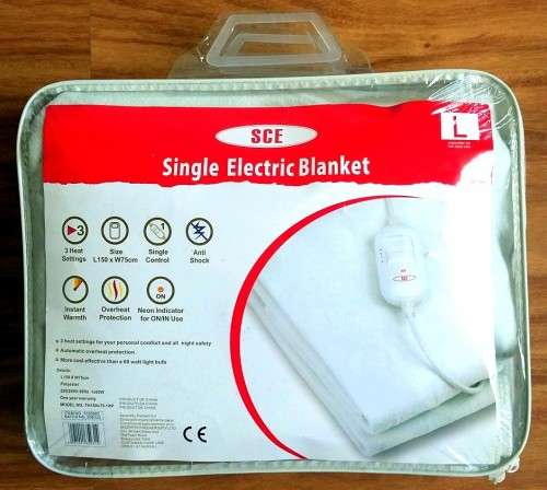 ** R1 CLEARANCE SALE ** SINGLE ELECTRIC BLANKET - PURCHASED LAST YEAR