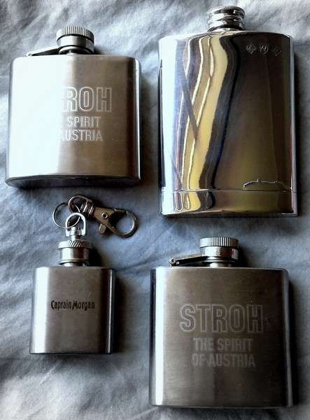 ** R1 CLEARANCE SALE ** BRITISH MADE PEWTER HIP FLASK (PLUS ANOTHER 3 BONUS FLASKS)