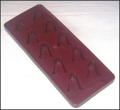 ** Collectable Bell's Whisky Ice-Tray with Bell-shaped Ice Cubes **