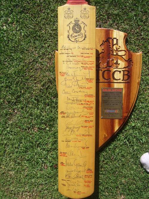 English Test Cricket Captains from1930 - 1993 signed Bat on Shield