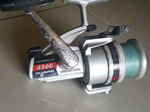 **SALE**UNIQUE & RARE offers 3 Working Fishing Reels & 2 Adj. Leather Waist Rod Holders
