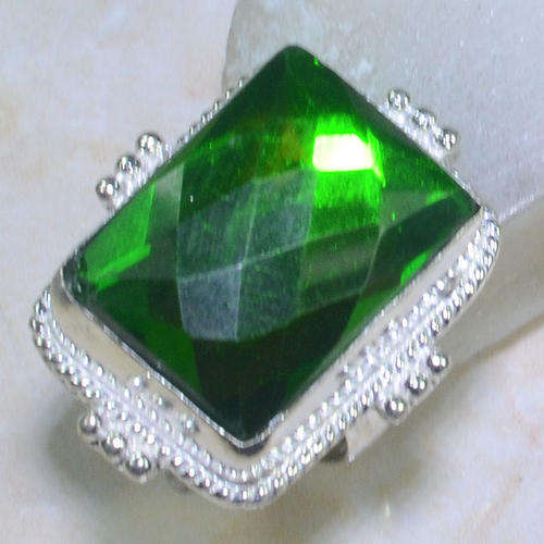 VIBRANT CHECKERBOARD CUT GREEN MYSTIC TOPAZ NATURAL GEMSTONE 925 SILVER RING #6.5