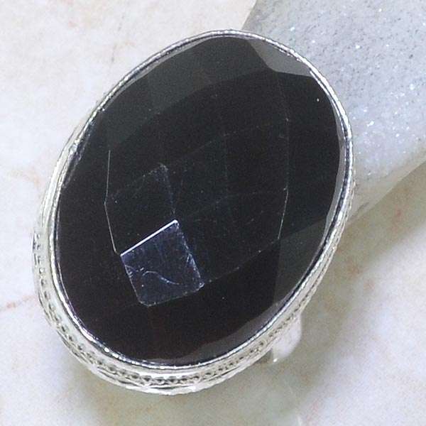 ELEGANT CHECKERBOARD CUT MIDNIGHT BLACK ONYX NATURAL GEMSTONE 925 SILVER RING #7.5