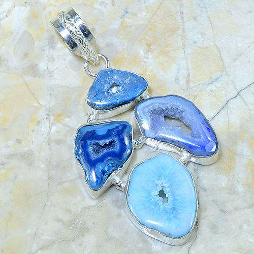 ABSOLUTELY GORGEOUS DRUZY WITH CRYSTALS NATURAL GEMSTONE 925 SILVER PENDANT 2.75"