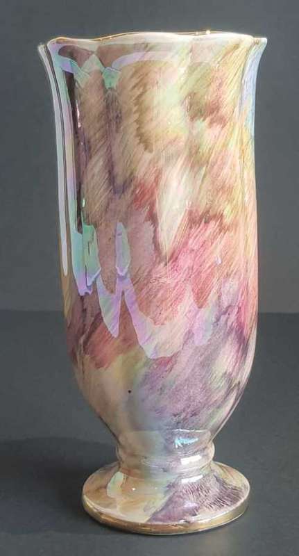 Rare in this condition -1940's Oldcourt Ware Hand Painted Lustre Vase - Gilt Edges - Marked