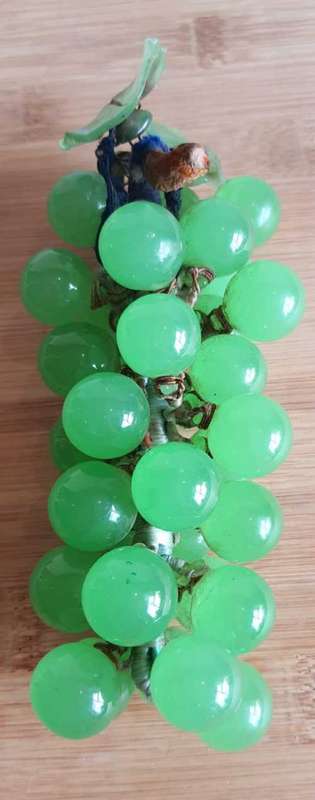 Spectacular Vintage Hand Blown Bunch of Murano Green Grapes