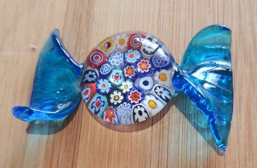Rare to Find - Murano Hand Blown Sweet with Millefiori Centre - Incredible Craftmanship (2)