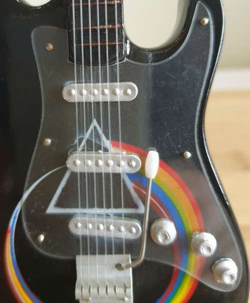 Highly Detailed 27cm Wooden Pink Floyd Guitar on Stand - Even the Strings Move