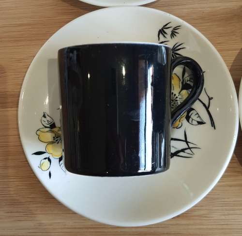 4 Demitasse Cups and Saucers - Scarce JandG Meakin 1960`s Retro Black and Yellow `Lotus`  - Marked