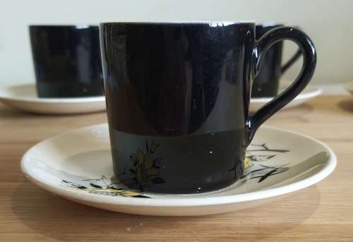 4 Demitasse Cups and Saucers - Scarce JandG Meakin 1960`s Retro Black and Yellow `Lotus`  - Marked