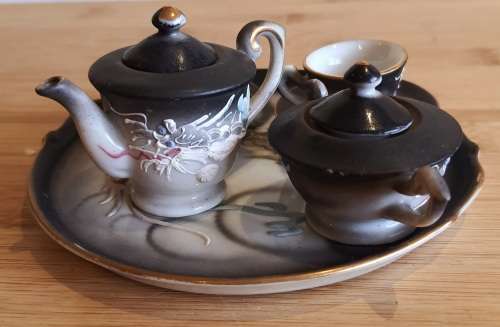 Closing Down - ULTRA RARE Vintage Japanese Blue Eyed Moriage Dragonware 9pc Miniature Tea Set