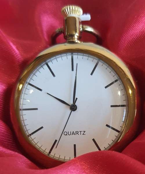 5 Different Decorative Pocket/Fob Watches to Buy and Resell or to Add to Your Collection (3)