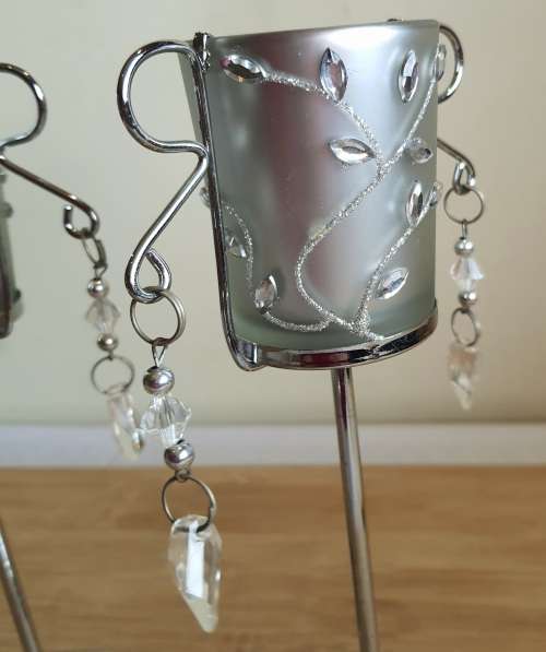 2 Eye Catching Matte Silver Ornate Tea Light Candle Holders
