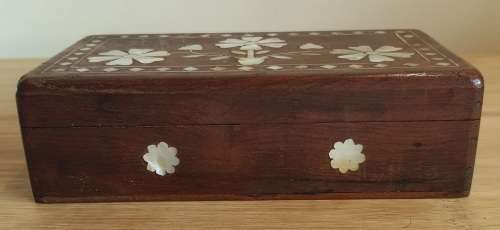 Gorgeous Hand Carved Wood with Genuine Mother of Pearl Inlay Trinket Box