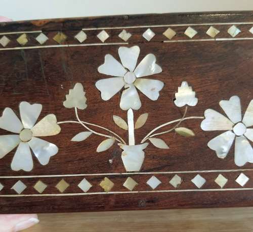 Gorgeous Hand Carved Wood with Genuine Mother of Pearl Inlay Trinket Box