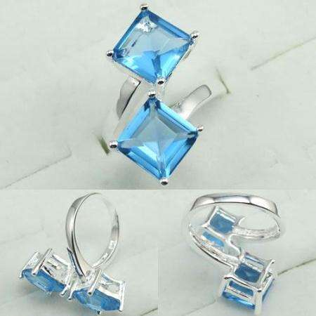 REMARKABLY UNUSUAL SETTING - BABY BLUE TOPAZ GEMSTONE ring #8