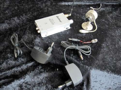 Entry Level Wireless Security Camera (with infra-red) and Receiver