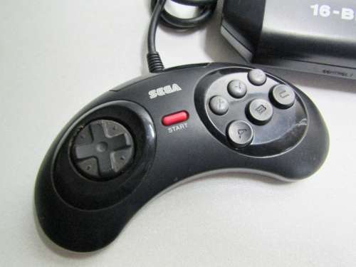 Vintage SEGA Mega Drive II 16-Bit Console