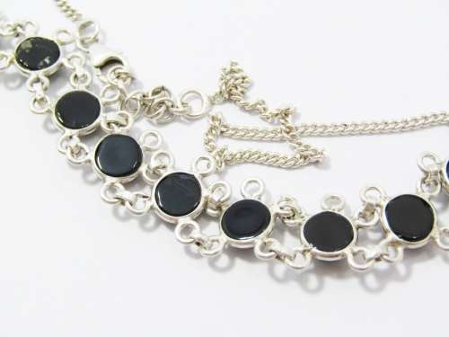 A Gorgeous Black Stone Necklace in Sterling Silver.