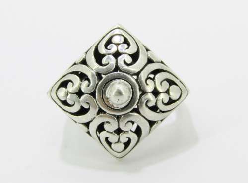 A  Gorgeous Chunky  Scroll Design Ring in Sterling Silver.