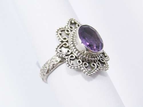 A Gorgeous Boho Design Ring With an Amethyst in Sterling Silver.