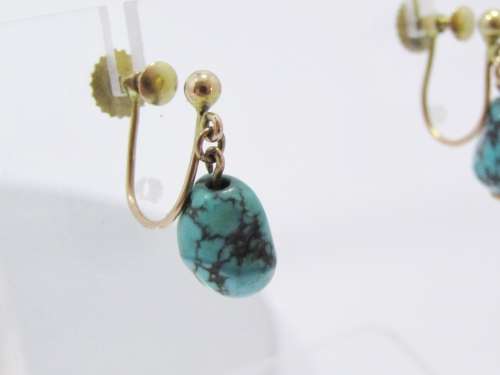 Antique Screw Back Turquoise Dangling Earrings in 9ct Gold