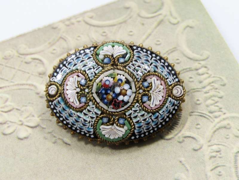 Vintage Italian Fine Micro-Mosaic Brooch